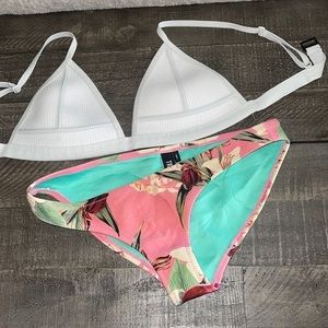 Triangl swim suit size S